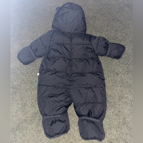 Baby Gap 0-3 months Coat - Picture 3 of 4